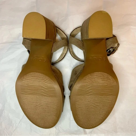 SOUL Naturalizer Taupe Block Heel Platform Sandal | 9M - Picture 10 of 13